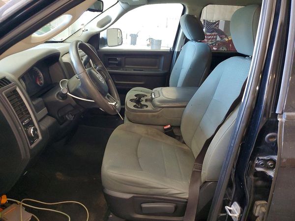 2014 RAM 1500 ST