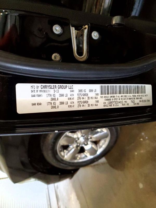 2014 RAM 1500 ST