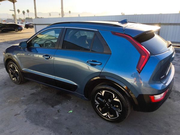 2023 KIA NIRO Wind