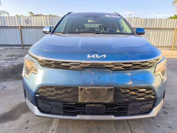2023 KIA NIRO Wind