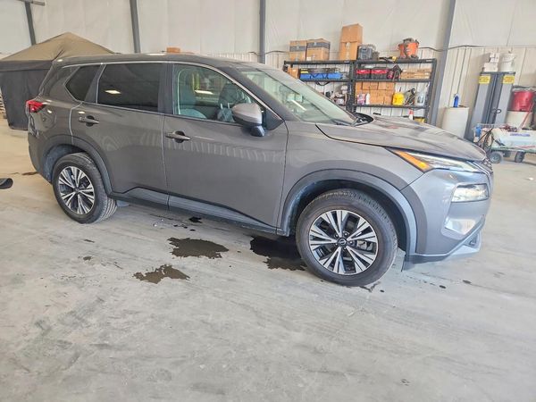 2022 NISSAN ROGUE SV