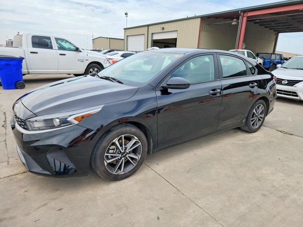 2022 KIA FORTE FE, LXS