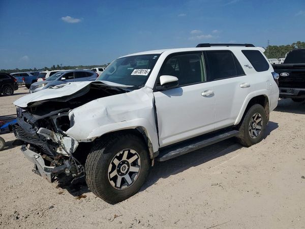 2024 TOYOTA 4RUNNER TRD offroad