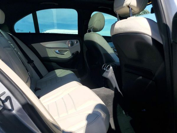 2015 MERCEDES-BENZ C Base