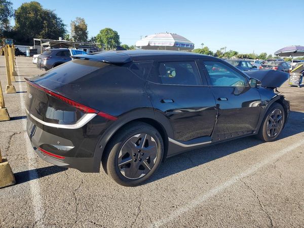 2025 KIA EV6