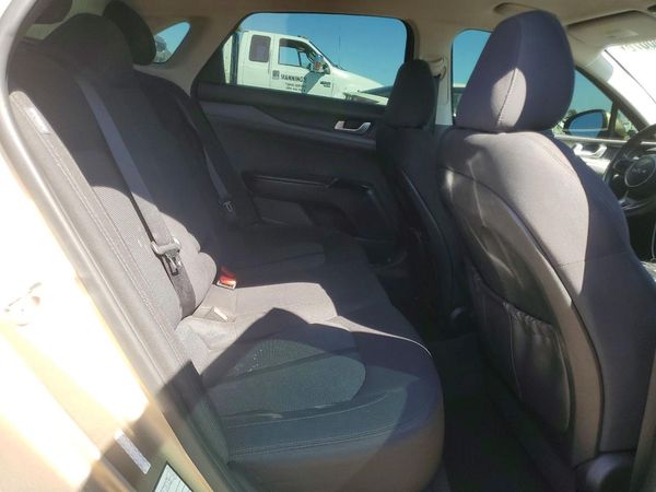 2022 KIA K5 LXS