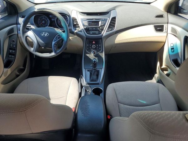 2015 HYUNDAI ELANTRA GLS(Middle)