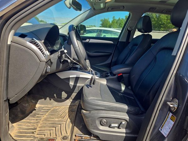 2016 AUDI Q5 quattro Premium Plus