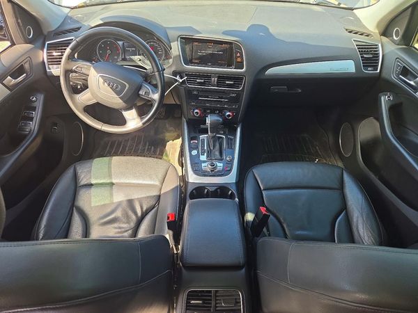 2016 AUDI Q5 quattro Premium Plus