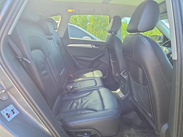 2016 AUDI Q5 quattro Premium Plus