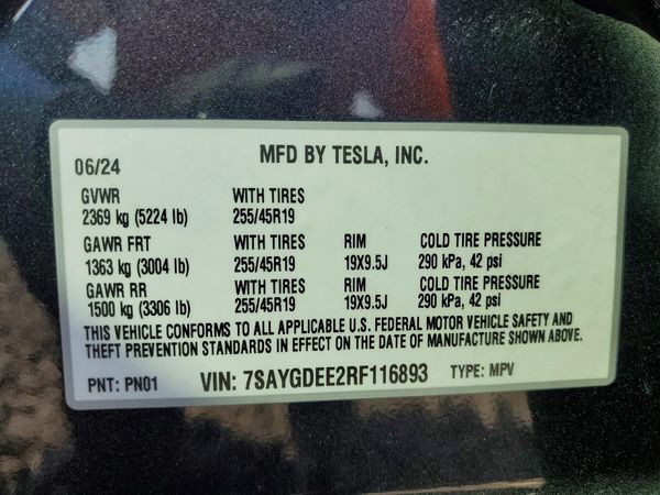 2024 TESLA MODEL Y