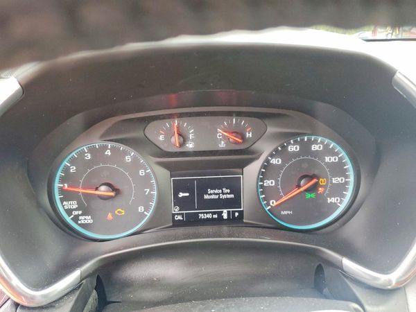 2018 CHEVROLET EQUINOX LT (1LT)