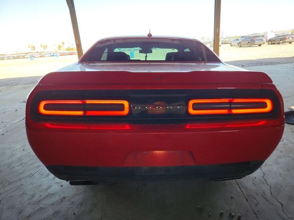 2016 DODGE CHALLENGER