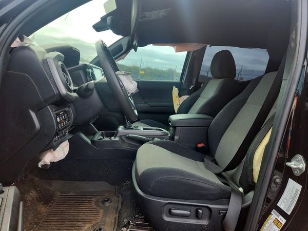 2023 TOYOTA TACOMA SR5 — DENT