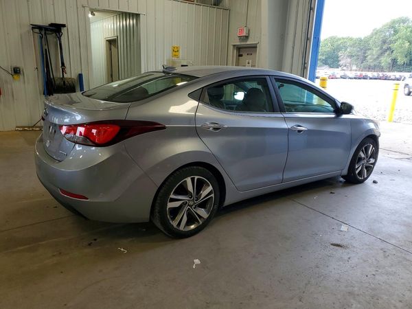 2015 HYUNDAI ELANTRA GLS(Middle)