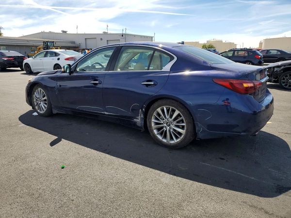 2021 INFINITI Q50 LUXE