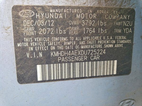 2013 HYUNDAI ELANTRA