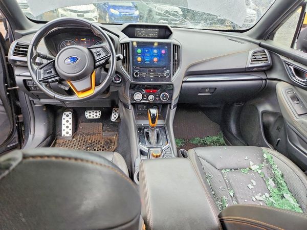 2022 SUBARU FORESTER