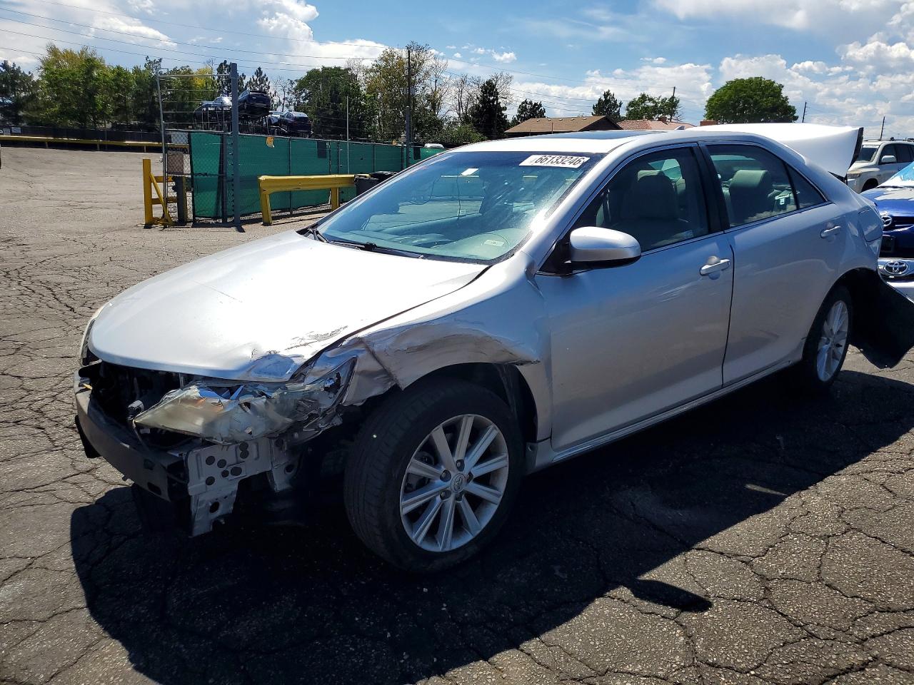 2012 TOYOTA CAMRY — Front 3/4
