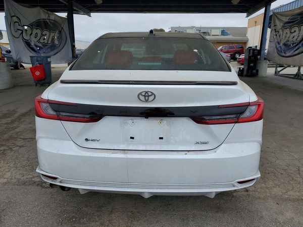 2026 TOYOTA CAMRY