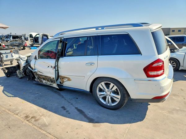 2012 MERCEDES-BENZ GL GL350 BLUETEC 4-MATIC — DSRA
