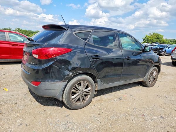 2015 HYUNDAI TUCSON GL (Middle-Low)