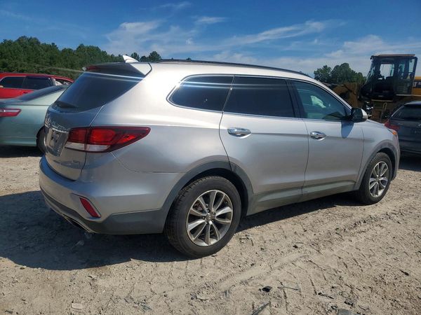 2018 HYUNDAI SANTA FE SE Premium pkg