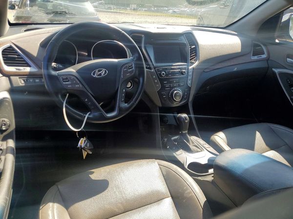 2018 HYUNDAI SANTA FE SE Premium pkg
