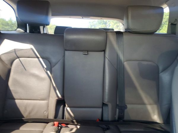 2018 HYUNDAI SANTA FE SE Premium pkg