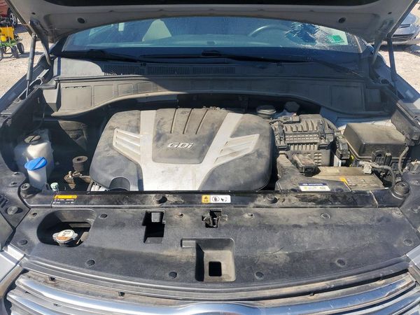 2018 HYUNDAI SANTA FE SE Premium pkg