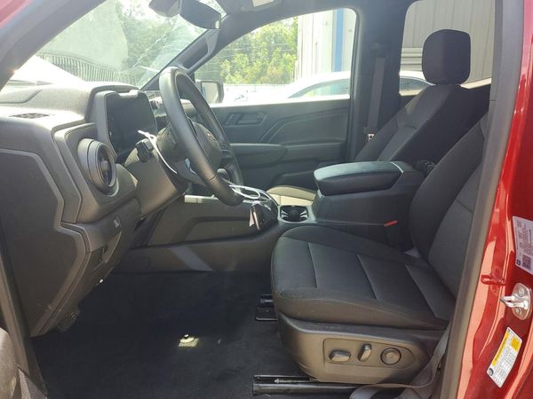 2025 CHEVROLET COLORADO