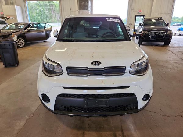 2017 KIA SOUL Base