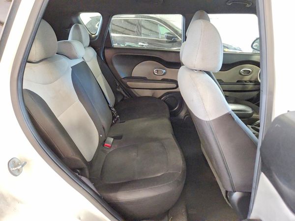 2017 KIA SOUL Base