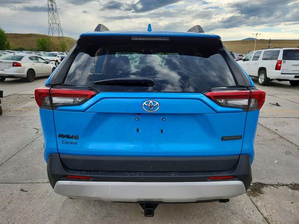 2021 TOYOTA RAV4 Adventure