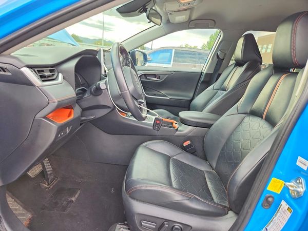 2021 TOYOTA RAV4 Adventure