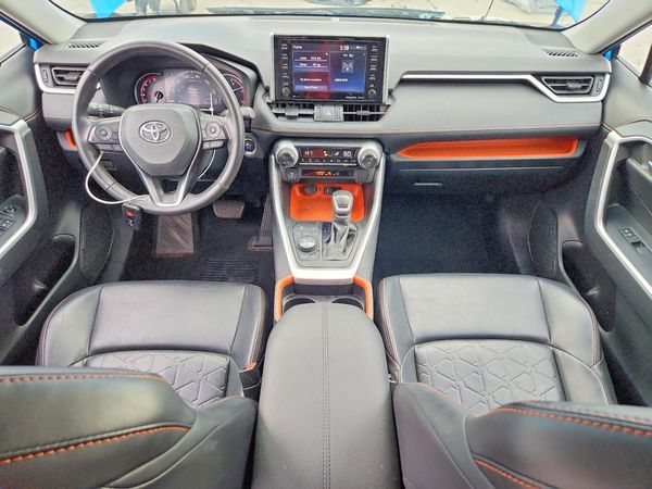 2021 TOYOTA RAV4 Adventure