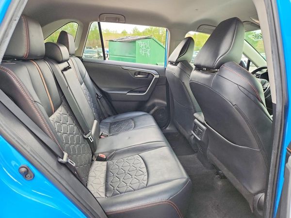 2021 TOYOTA RAV4 Adventure