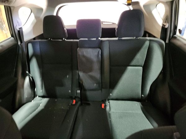 2016 TOYOTA RAV4 LE (X Grade)