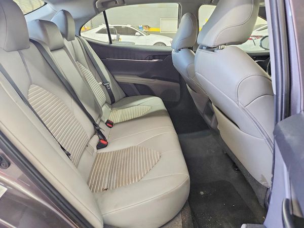 2019 TOYOTA CAMRY