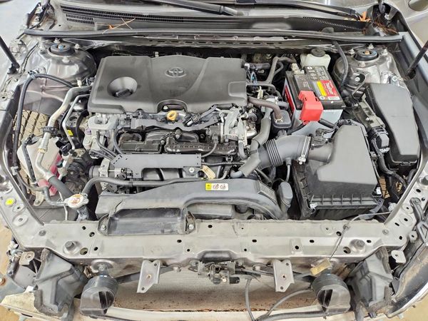 2019 TOYOTA CAMRY