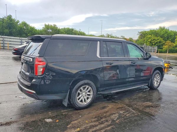 2021 CHEVROLET SUBURBAN LT