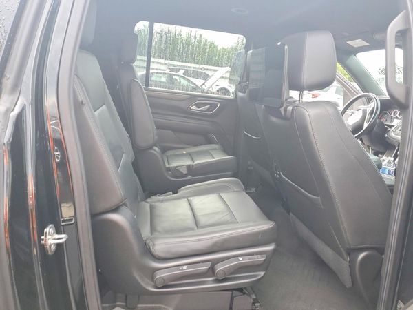 2021 CHEVROLET SUBURBAN LT