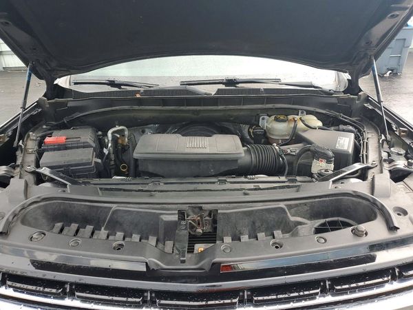 2021 CHEVROLET SUBURBAN LT