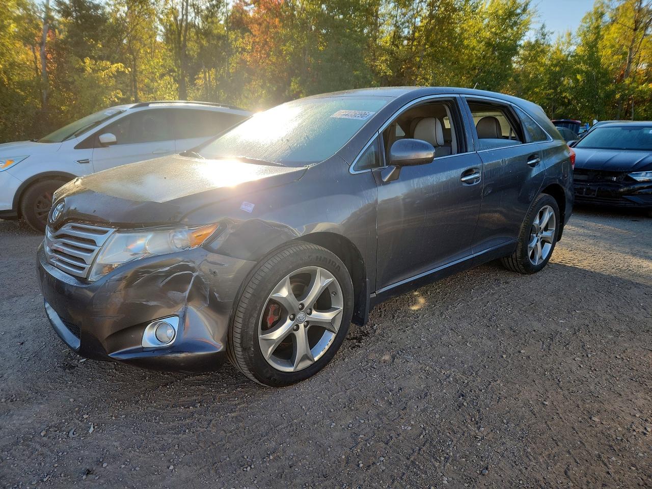 2012 TOYOTA VENZA — Front 3/4
