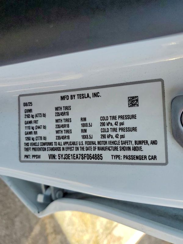 2025 TESLA MODEL 3