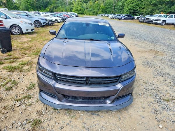2015 DODGE CHARGER SE