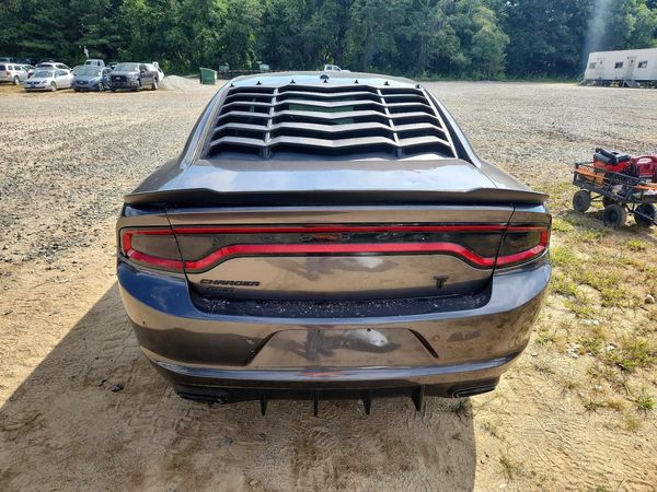 2015 DODGE CHARGER SE