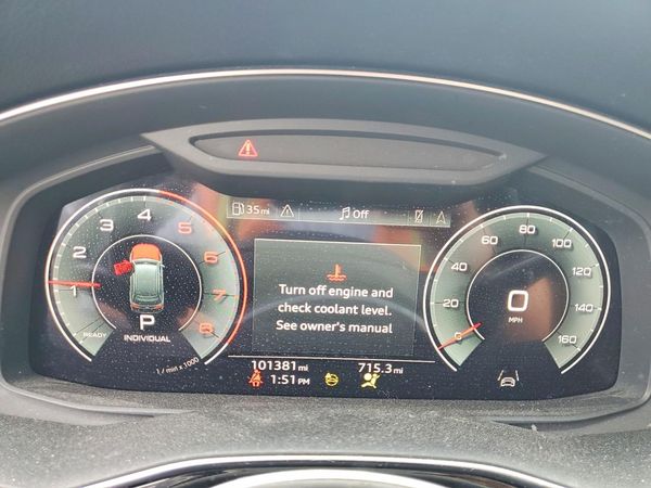 2023 AUDI Q7 quattro Premium Plus