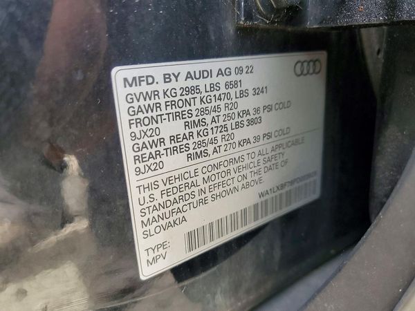 2023 AUDI Q7 quattro Premium Plus