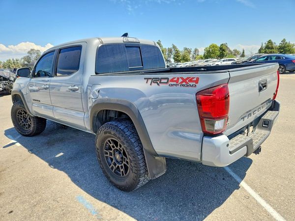 2019 TOYOTA TACOMA SR5
